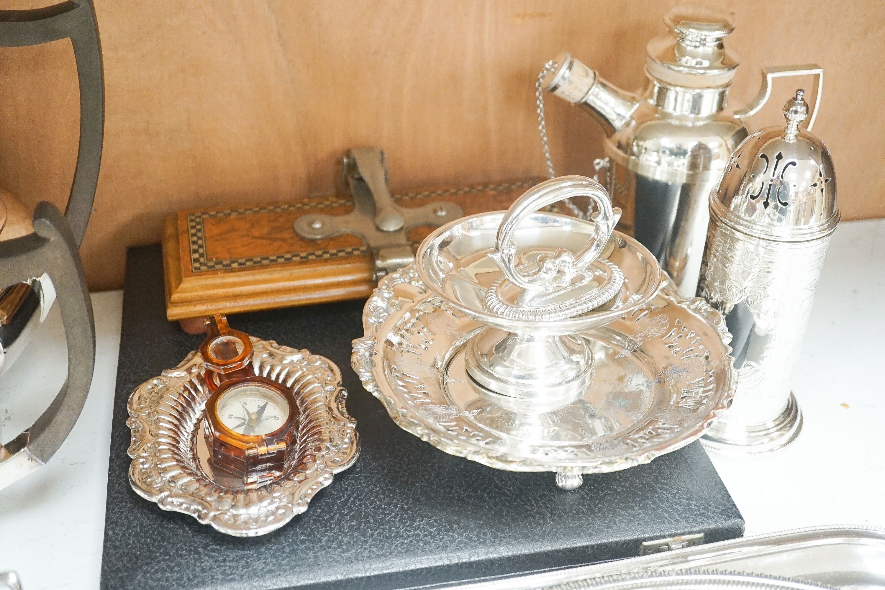 Assorted plated wares, including a four piece plated tea and coffee set